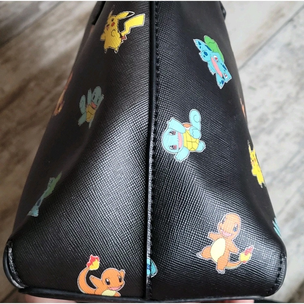 Loungefly Pokémon Black Purse RARE Retired All-Over Print Starters HEART LOGO - Picture 8 of 15